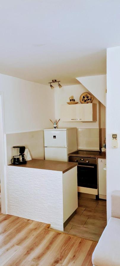 Apartment Mira Baska  Luaran gambar